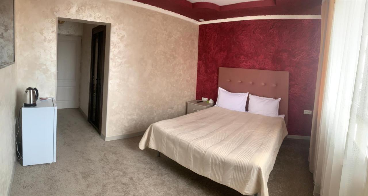 Hotel Maruna セヴァン エクステリア 写真