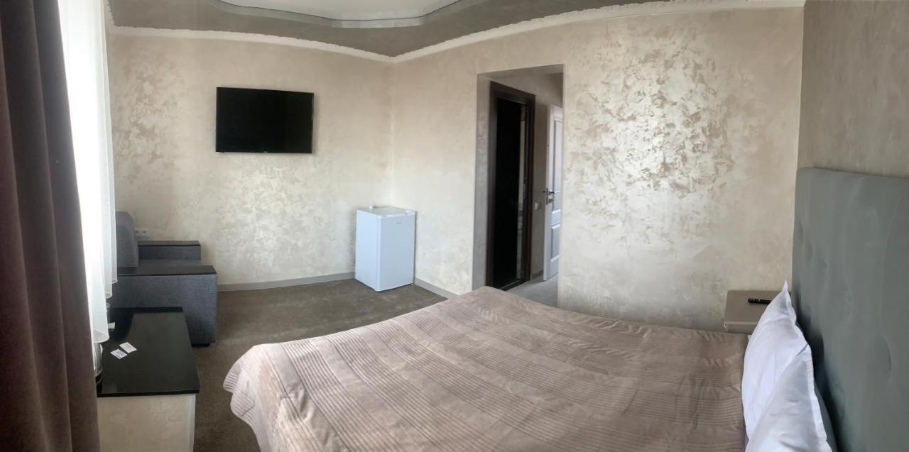 Hotel Maruna セヴァン エクステリア 写真
